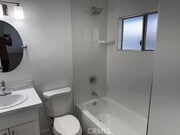 Photo - 1418 E 3rd St Apartment