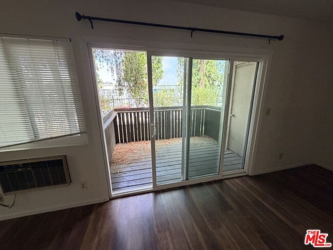 Photo - 4903 Indian Wood Rd Unit 108
