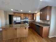 Photo - 1322 Isabella Way