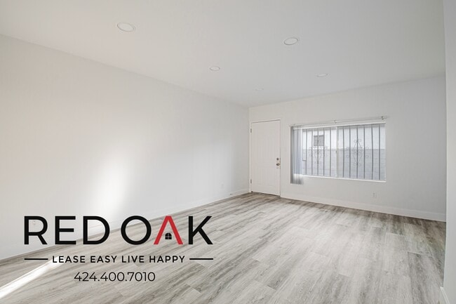 Photo - 1088 W 39th St Unit 4