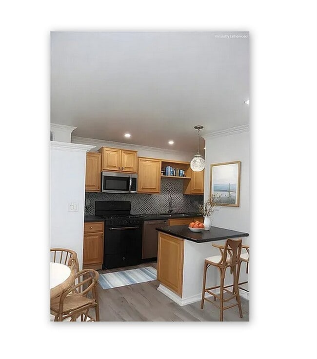 Photo - 604 Sunfish Way