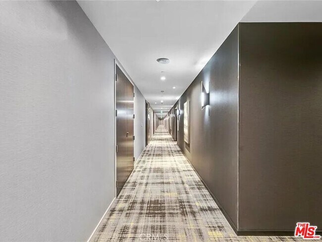 Photo - 877 Francisco St Unit 505