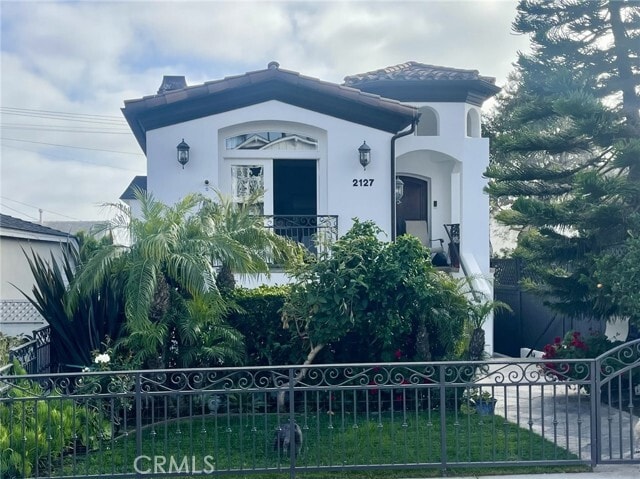 Photo - 2127 Manhattan Ave House