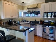 Photo - Beautiful Spacious Home in South Park with...