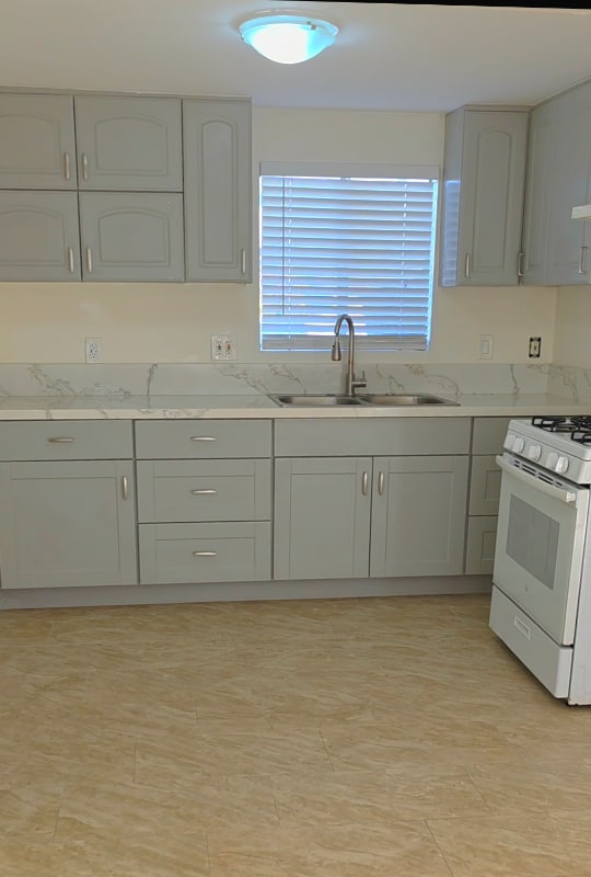 Photo - 1420 Coolidge Ave Unit B