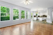 Photo - 54 Laurelhurst Dr House