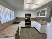 Photo - 2715 Abbot Kinney Blvd Apartment