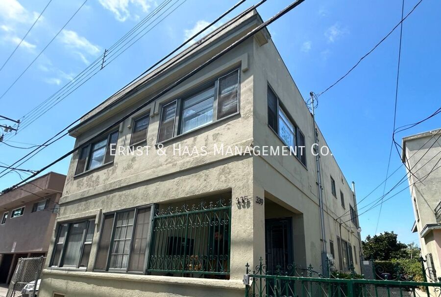 Photo - 335 N Virginia Ct Unit #D