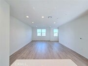 Photo - 2420 E Lincoln Ave