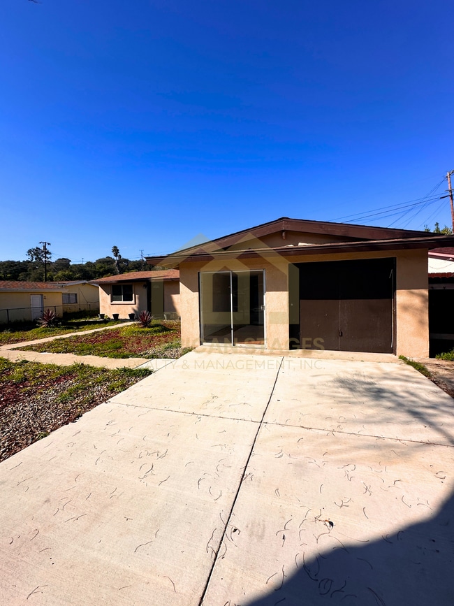 Photo - 3855 Via Mondo