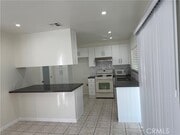 Photo - 1528 E Raymond St