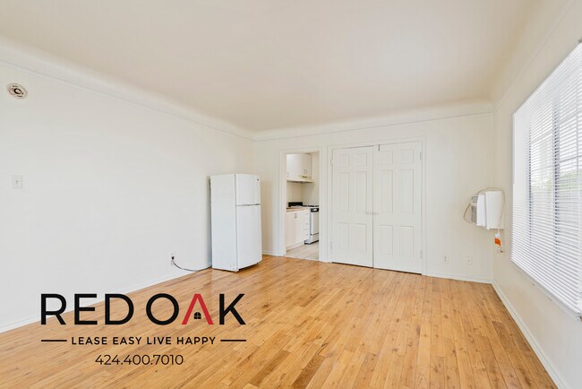 Photo - 723 S Mansfield Ave Unit 103