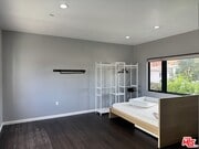 Photo - 727 S Gramercy Dr