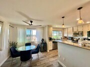 Photo - 3 Bedroom Townhome near USD!! Parking + La...