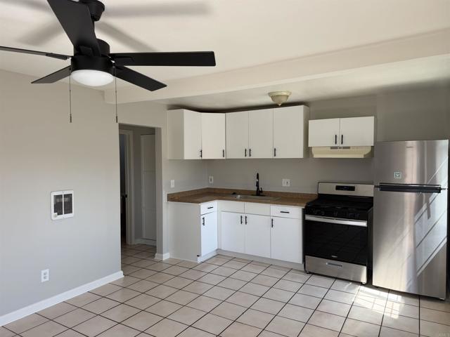 Photo - 3128 Clay Ave