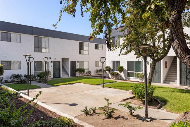 Photo - Mar at Laurel