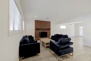 Photo - 14918 Wyandotte St