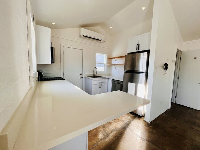 Photo - Adorable Studio Cabin near Joshua Tree Town Center