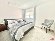 Photo - 11405 Chandler Blvd Unit 403