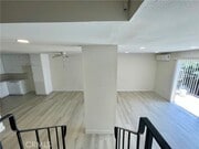 Photo - 660 E 6th St Townhome