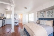 Photo - 2918 Manhattan Ave Unit 2918