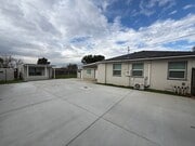 Photo - Multi Generation Home 4 Bedroom 3 Bath