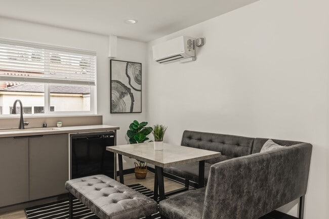 Photo - 10773 Ashton Ave Unit Single Room - 1