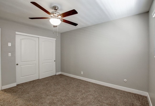 Photo - Sunshine Apartments