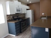 Photo - 1261 Victor St