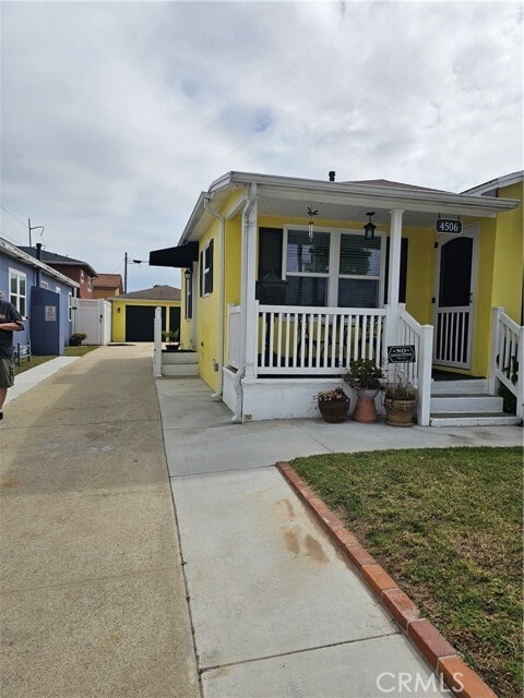 Photo - 4506 170th St