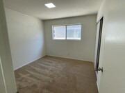 Photo - 324 E Balboa Blvd Condo Unit B