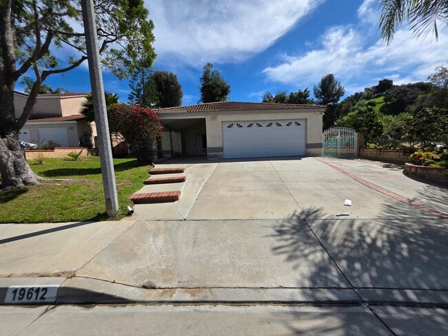 Building Photo - Rowland Heights Partially Furnished Home