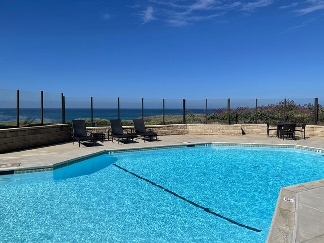 Photo - 245 S Helix Ave Unit 1