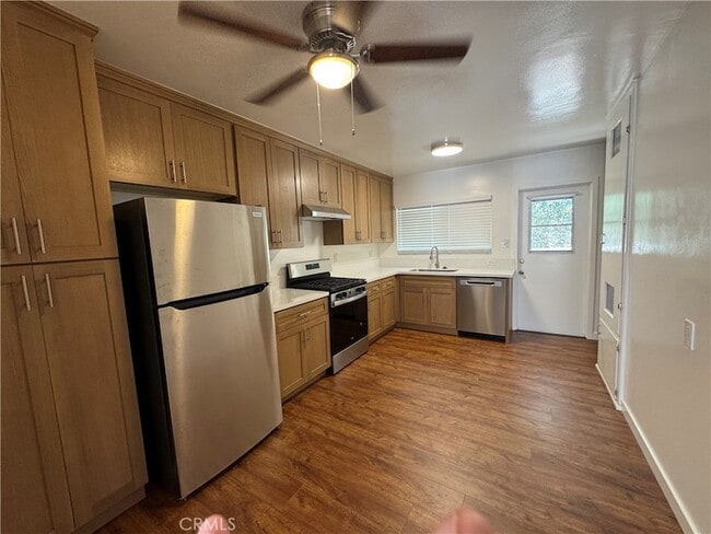 Photo - 15226 Normandie Ave Unit B