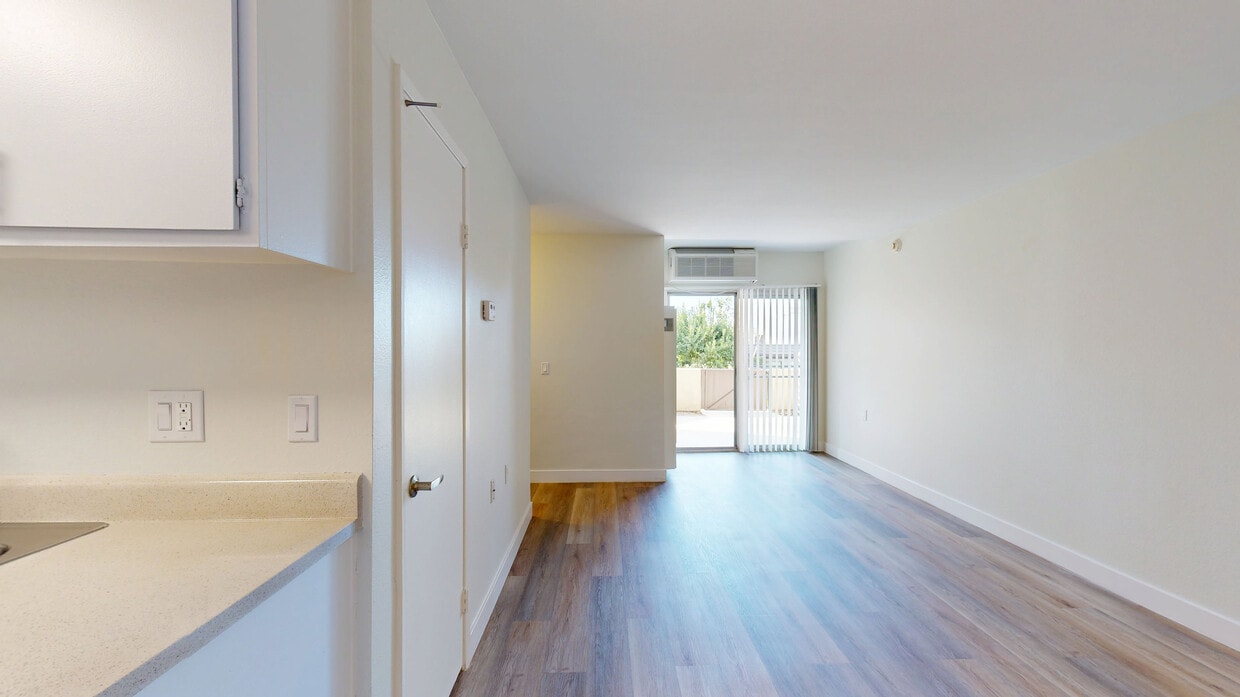 3D Tour - Oak Park Apartments