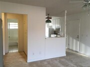 Photo - Great Upstairs 2BD/1BA Condo, Community Po...
