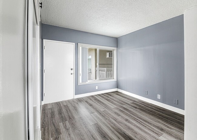 Photo - 210 E 29th St Unit 12