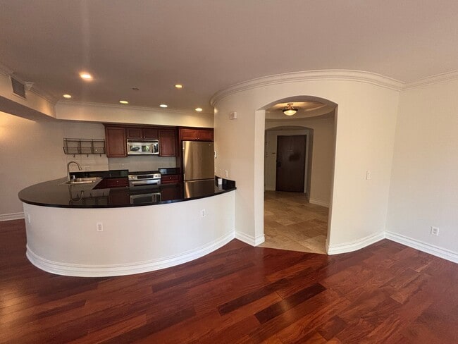 Photo - 122 N Clark Dr Unit 206