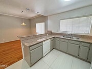 Photo - 330 California St Condo Unit B