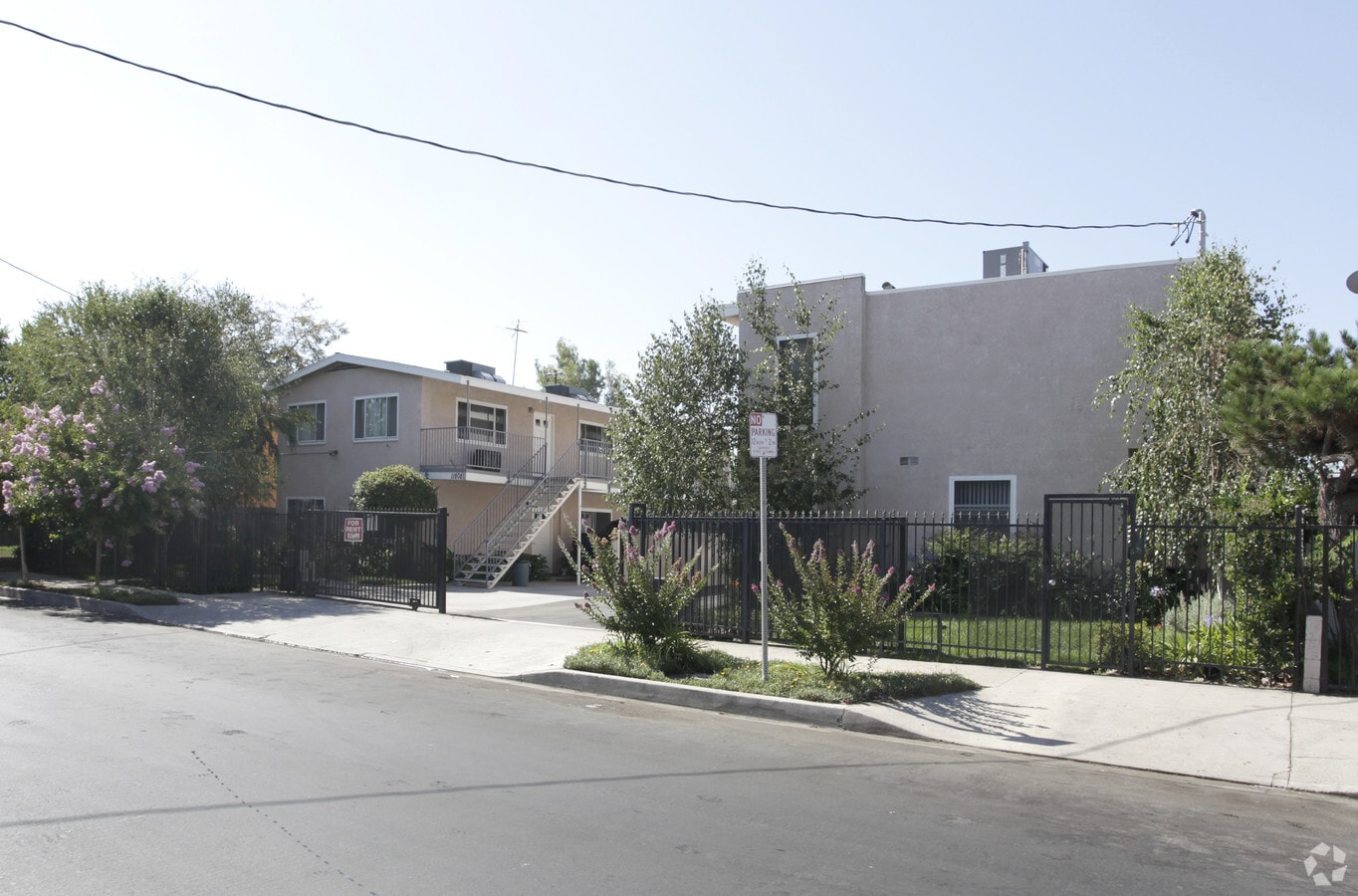 Photo - 11808-11812 Hart St