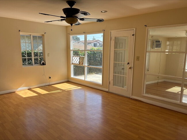 Photo - 8934 Callita St