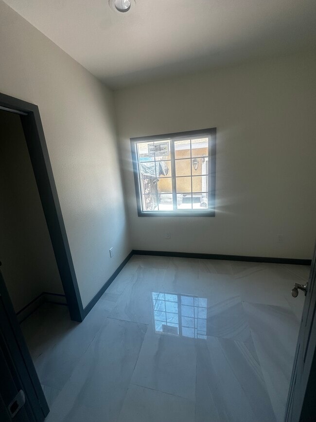 Photo - 2304 W Cubbon St