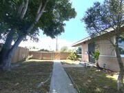 Photo - m422 - Haemmerle Apartment Unit 4865