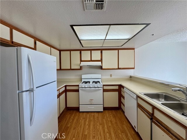 Photo - 987 E Del Mar Blvd Unit 13