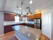 Photo - Beautiful 3B/3.5BA Townhouse in Carlsbad w...