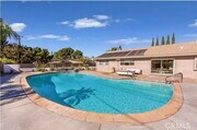 Photo - 17548 Marilla St
