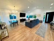 Photo - 502 N Avon St