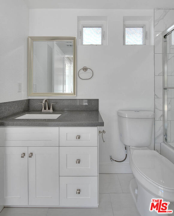 Photo - 1013 Wilton Pl Unit 1/2