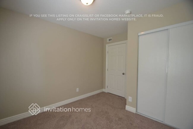 Photo - 1355 W 60th St
