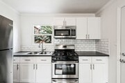 Photo - 2 Bed / 2 Bath House in Lincoln Heights is...